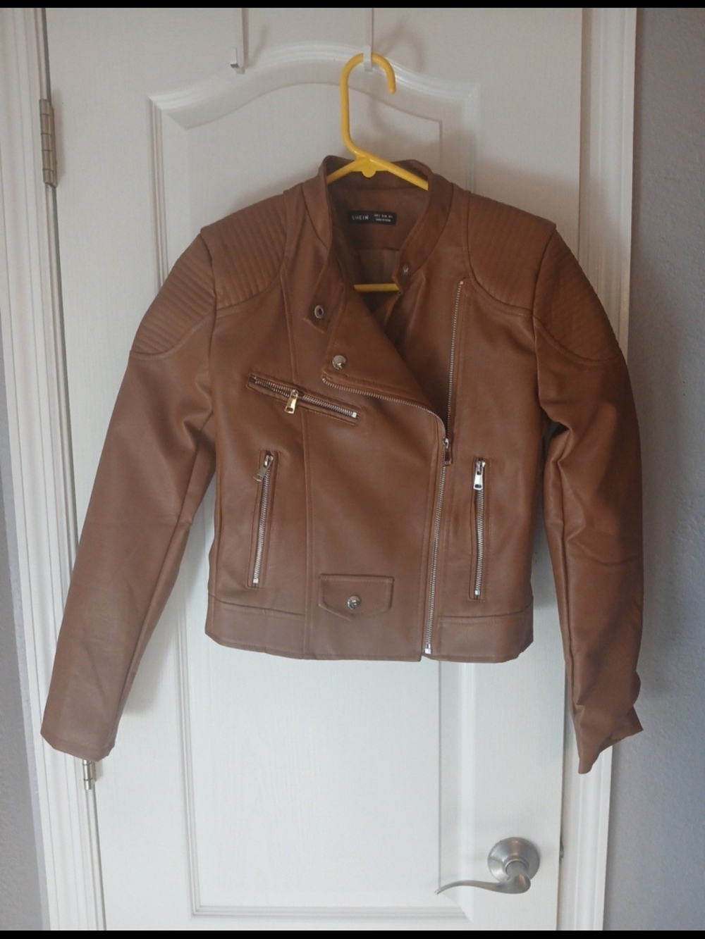 SHEIN Brown Faux Leather Moto Jacket with Quilted Shoulders